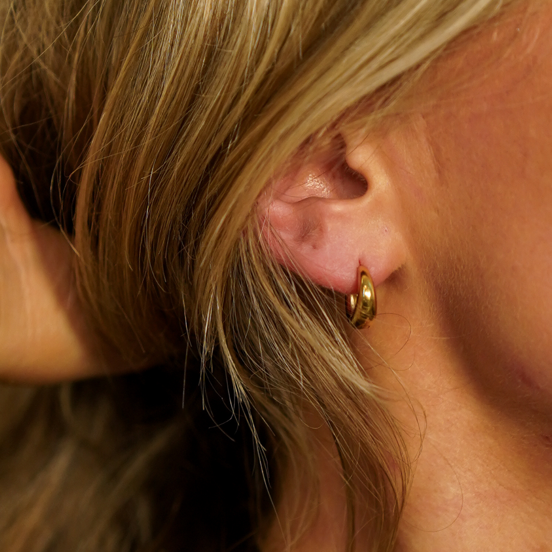 Luna Huggie Hoop Earrings 14mm - Gold waterproof jewellery.