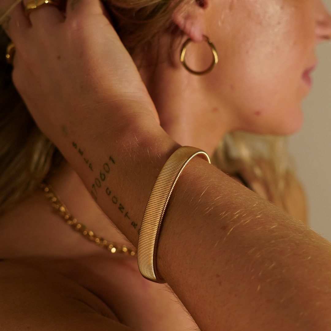 The Alma Bangle waterproof jewellery.