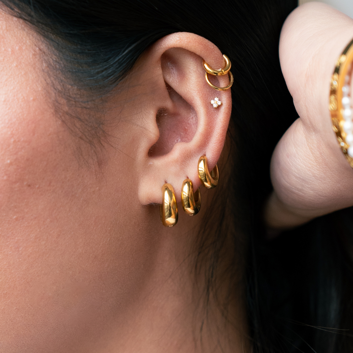 Luna Huggie Hoop Earrings - Gold (S/M/L)