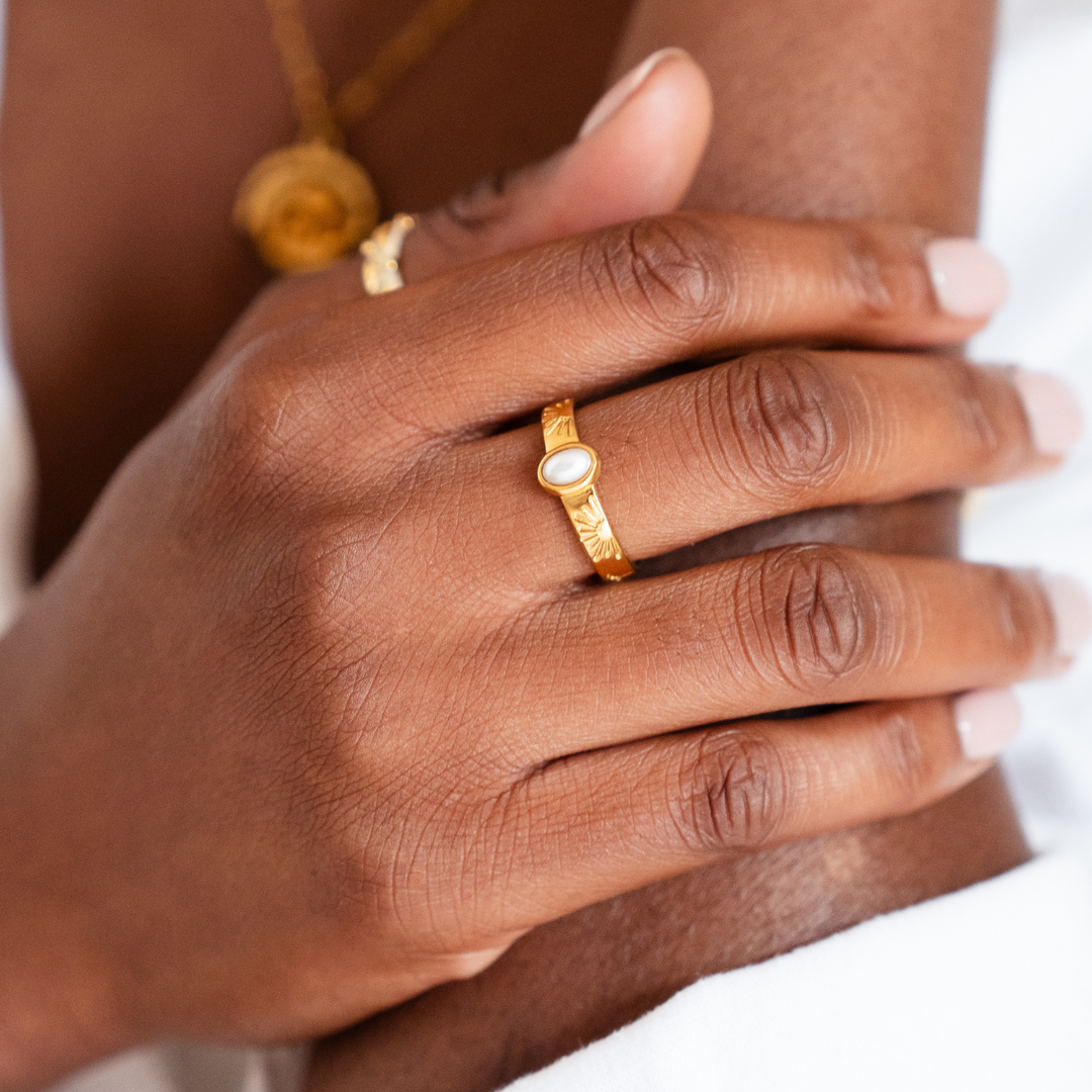 The Ocean Muse Ring - Pearl Stone - Gold &amp; Silver