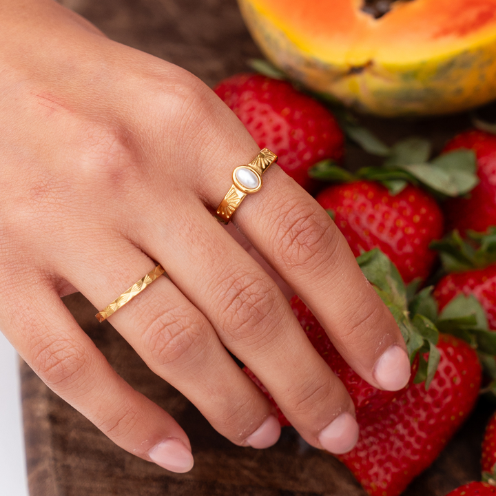 The Ocean Muse Ring - Pearl Stone - Gold &amp; Silver