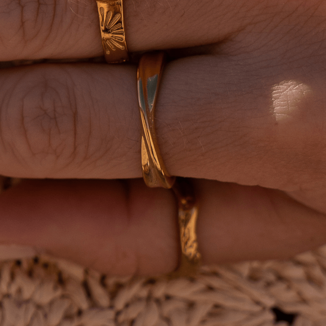 Classic Twisted Band Ring - Ocean Native