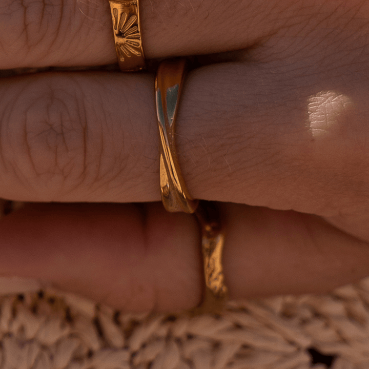 Classic Twisted Band Ring - Ocean Native